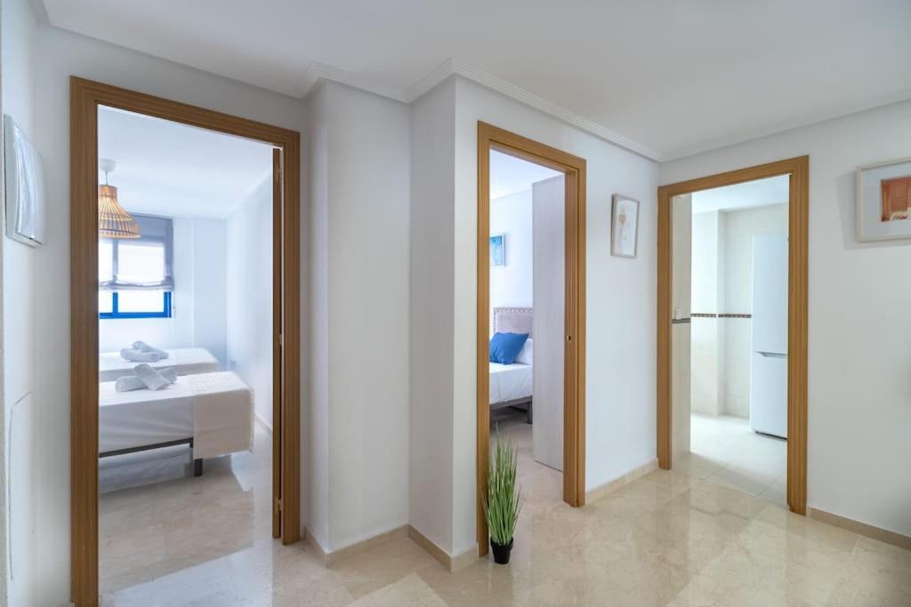 Amplio Apartamento 2 Dormitorios Cerca De La Playa Alicante Exterior photo